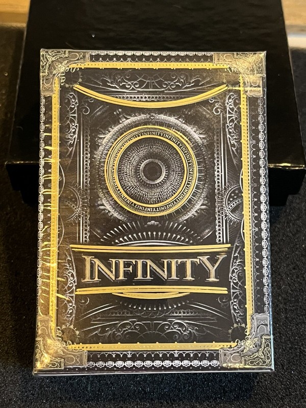 ELLUSIONIST  NEW INFINITY PLAYING CARDS 2011  NEW SEALED!!  RARE Deck