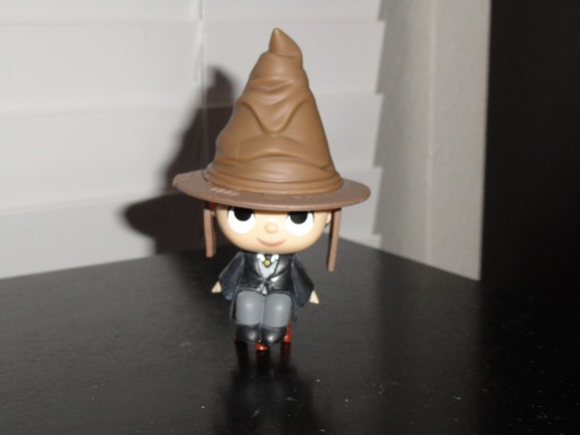 ron weasley sorting hat funko pop
