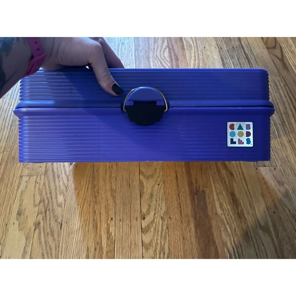 Vintage 80s-90s Purple Square Jewelry Style Caboodle with Black Felt Inserts - Image 2 of 4