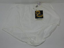 Warner's Perfect Measure 100 Cotton Full Brief Panties Women  s Size 9 White NEW