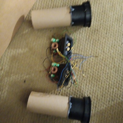 Yamaha NS-A100XT Floor Speaker speakers and components w/ screens