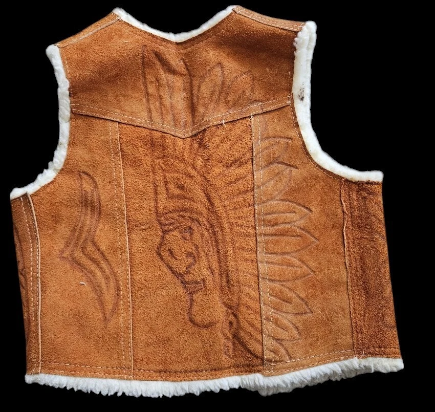 ~ NUEVO Chaleco Sherpa Forrado en Relieve Indio Cuero Genuino Niños Talla 14 Foto 4 de 4