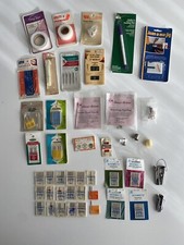 Vintage 1970  s And 80  s Sewing Needles  Lots Of Parts  boxR 