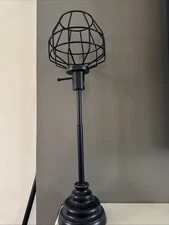 Farmhouse Lamp in Perfect Condition