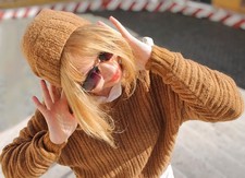 Vicuna Lightweigh Hanknit Beanie