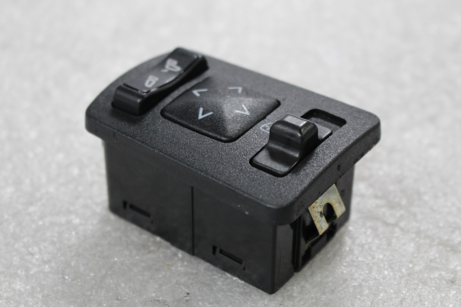 Maserati 3200 GT Spyder Mirror switch P/N 208041