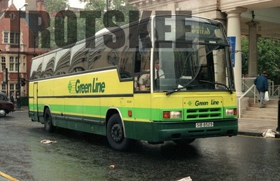 35mm Negativ London Country Leyland Tiger STL201 SIB8529 AT in 1995