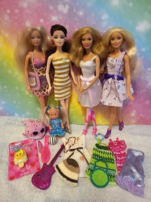 Buntes Spielset  4 x Modepuppen Barbie Mattel & Co Kleidung & Zubehör 