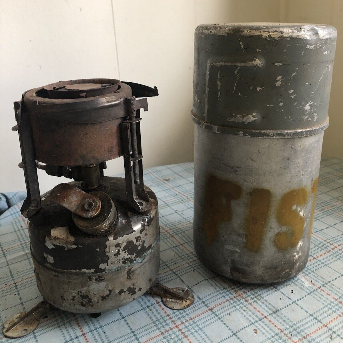 Vtg Portable Military Cook Stove US FIESTA 1981 * untested Vtg Portable Military Cook Stove US FIESTA 1981 * untested