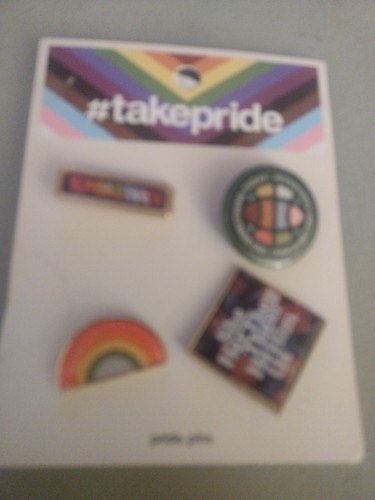 Juego de prendedores Pride Be Kind. NUEVO - Imagen 1 de 3