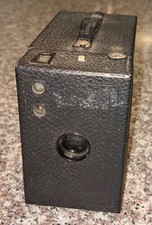 Eastman Kodak No. 2A Cartridge HAWK-EYE Model B Box Antique Film Camera