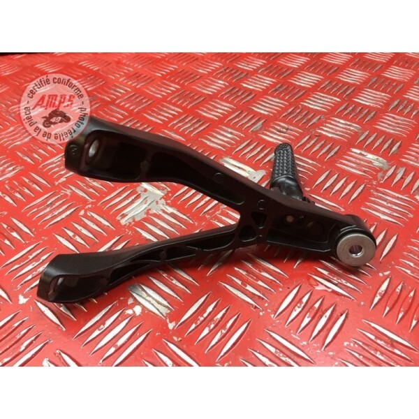Platine Repose-pied Droite Pour Honda CBR 1000 RR-R Fireblade 2020-2023 - Occasion