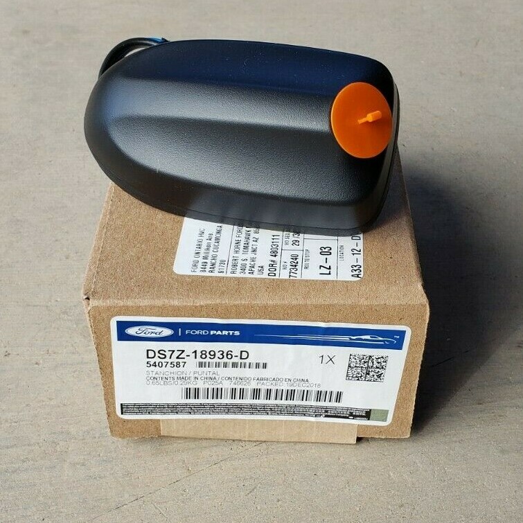 NEW 2013-2016 Ford Escape, Fusion, Explorer Radio Antenna Base