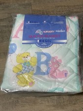 VTG NEW RIEGEL Ouilted Baby Crip Quilt /Comforter Baby Blanket Kittens USA