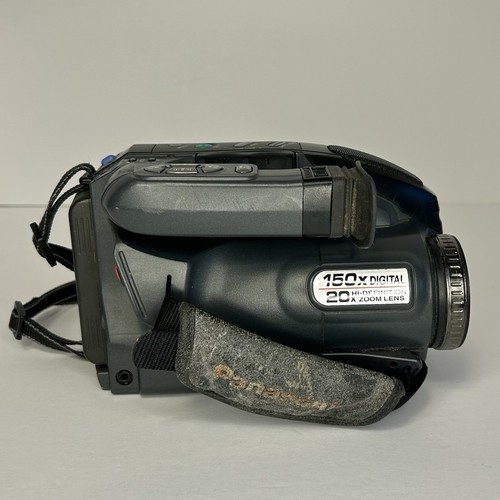 Panasonic Palmcorder Palmsight PV-L501 D No Accessories **UNTESTED **FOR PARTS** - Picture 2 of 7