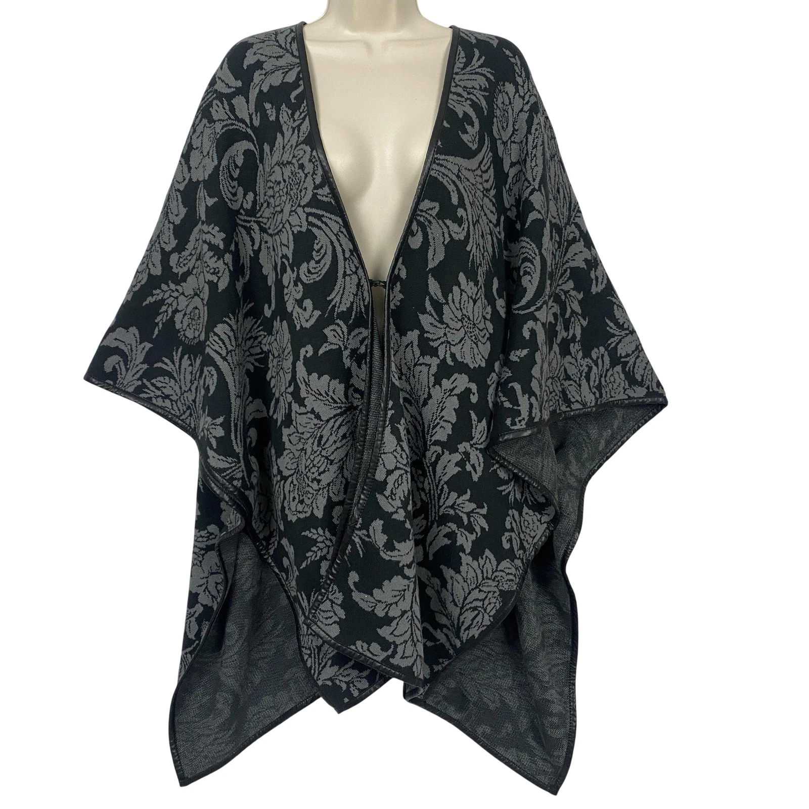Soft Surroundings Poncho Sweater One Size Black Gray Floral Wrap Cape M L XL
Opens in a new window o
