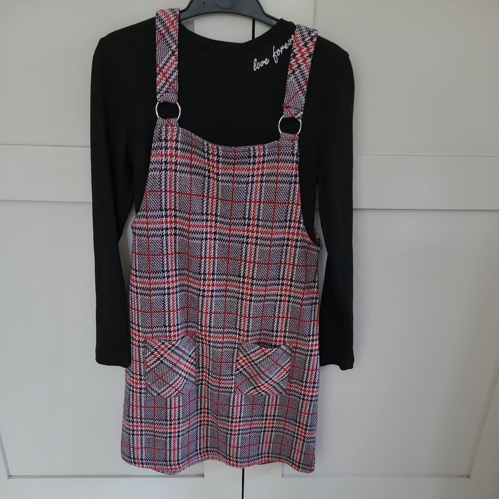 Girls Red/Black Pinafore Dungaree Chequered/ Tartan Dress & Black Top. Age 9-10