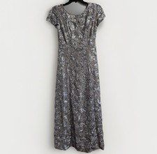 Alex Evenings Sz 8 Gray Silver Rosette Lace Gown Dress Formal Mother Textured