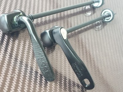 (Paar) Shimano Schnellspanner Laufspieße QR Mountainbike NEU nicht passend