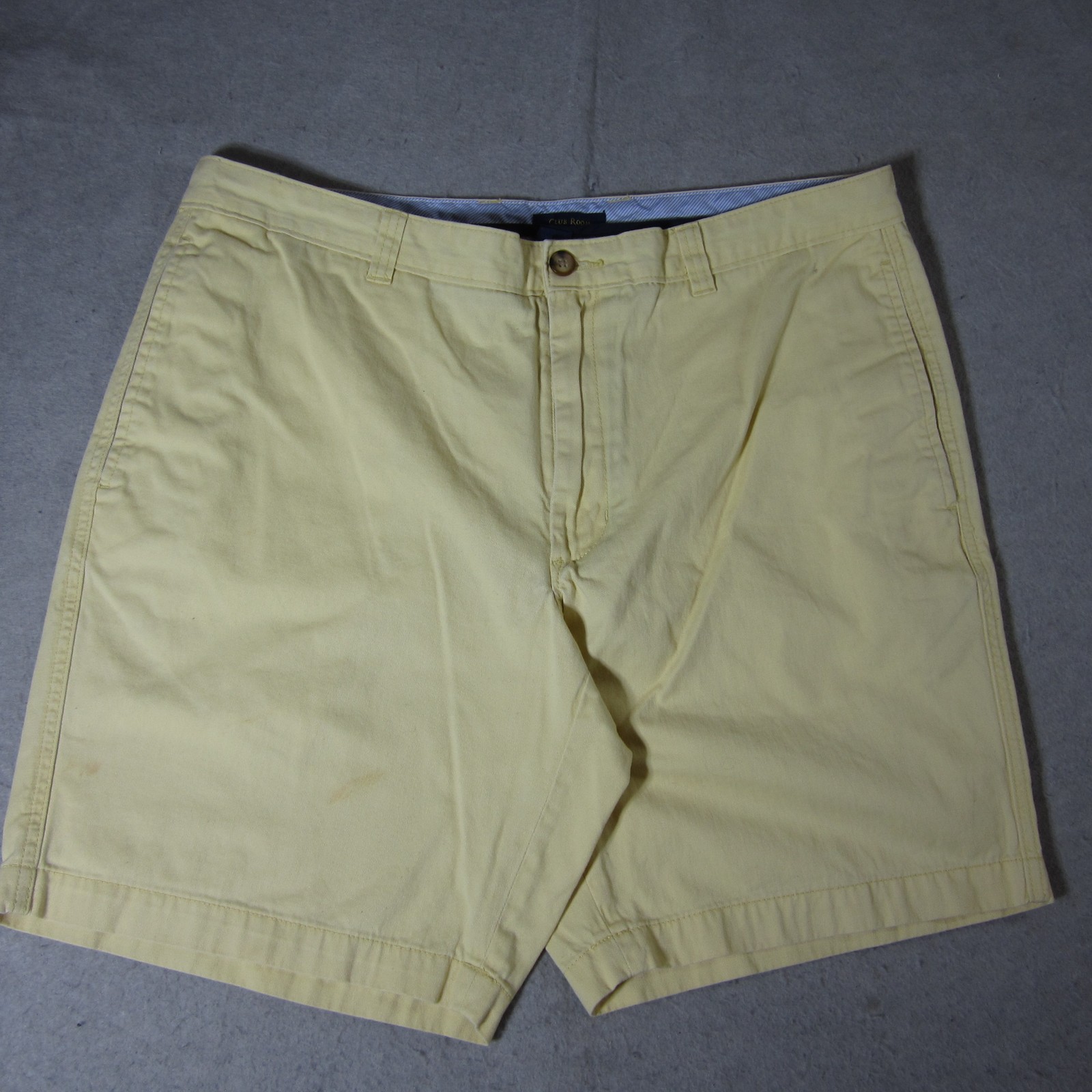 Club Room Chino Shorts Men's Sz 38 Yellow 9