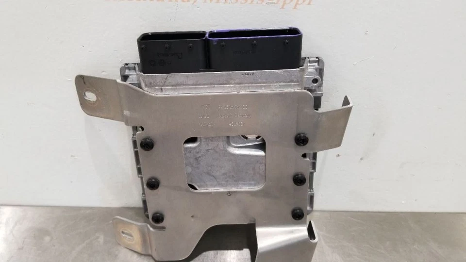 14 MÓDULO CONTROL MOTOR PORSCHE BOXSTER S 981 3.4L AT ECM 99161860203 Foto 2 de 4