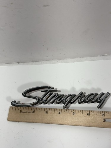 Original 1969-1973 Chevrolet Corvette Stingray Emblem Script 3945361 Vintage OEM - Picture 7 of 7