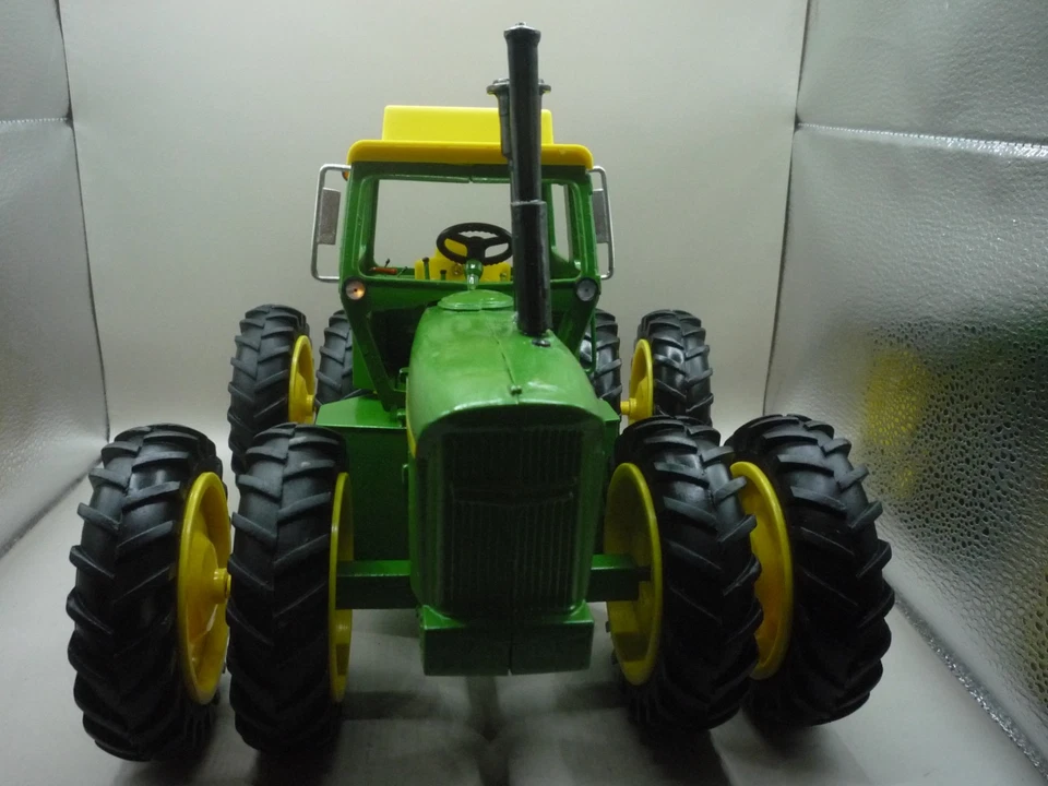 Parts Custom Replacement John Deere Custom 7020 1/16 Ertl - Image 3 of 4