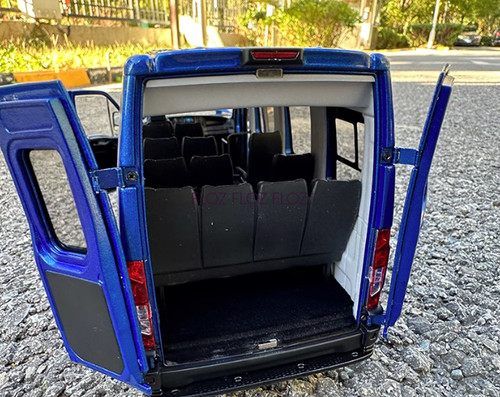 for IVECO for Ou Sheng Blue plain car 1:24 Truck Pre-built Model - Picture 6 of 7