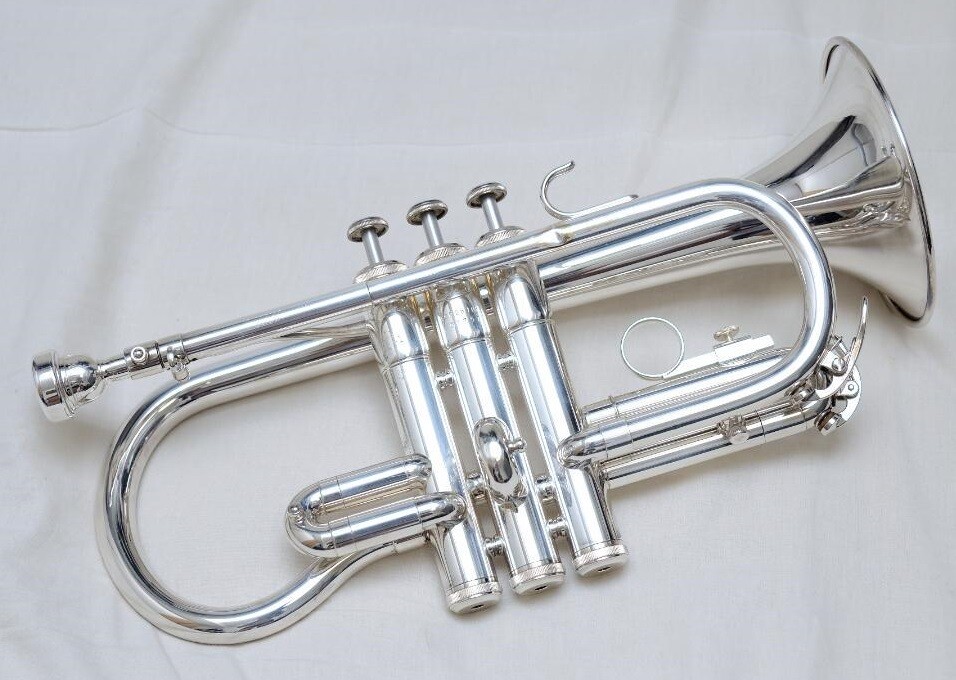 YAMAHA YCR-2610SIII Eb Cornet Silver-plated w/ Mouthpiece & Case