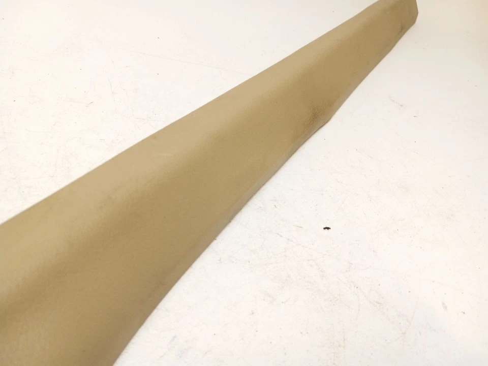 2007 Audi A4 acabamento frontal direito um pilar fabricante de equipamento original 48732 - Imagem 3 de 4