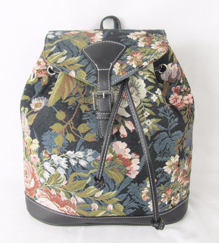 Blossom Flower Design Tapestry Backpack 
