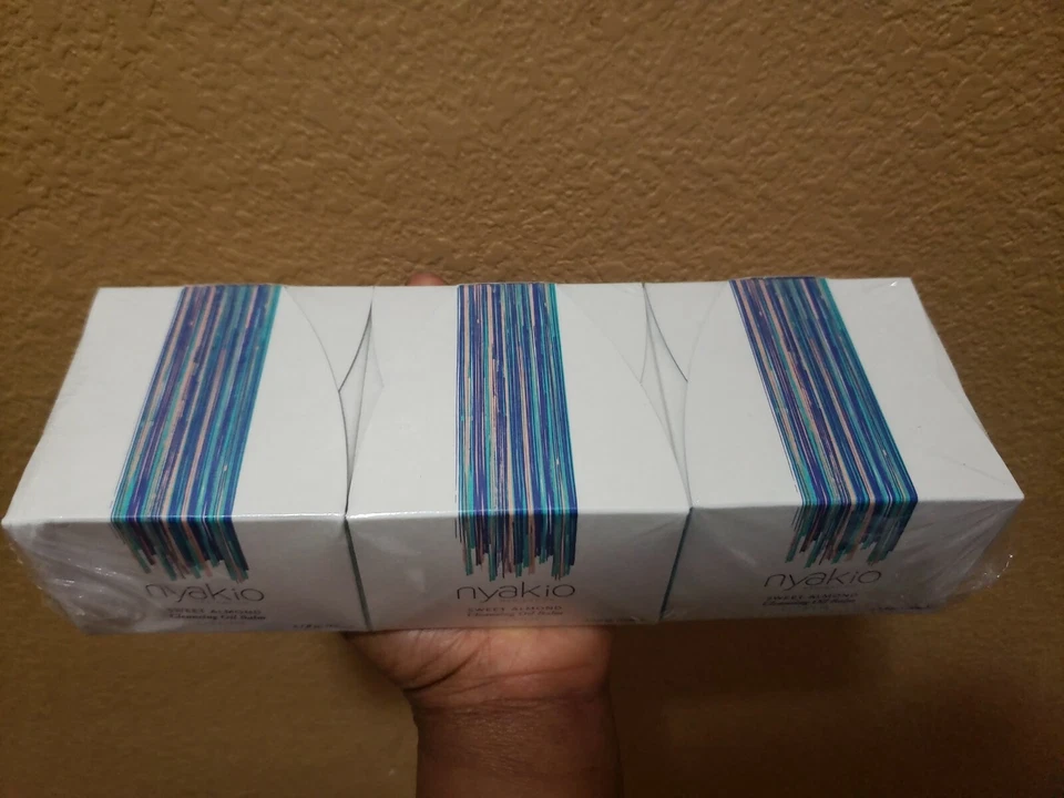 LOTE DE 3 bálsamos de aceite limpiador de almendras dulces Nyakio 3,7 fl oz - sellados. TOTALMENTE NUEVO Foto 2 de 4