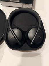 Bose Noise Cancelling 700   Box / Case / USB-C Cable / Audio Cable   Excellent
