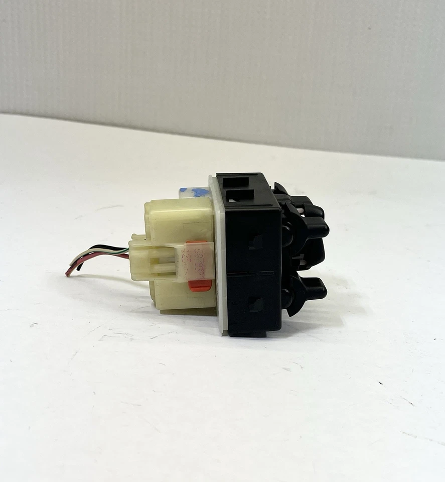 Interruptor de ventana eléctrica delantero convertible negro Chrysler PT Cruiser Master 2006-2008 Foto 4 de 4