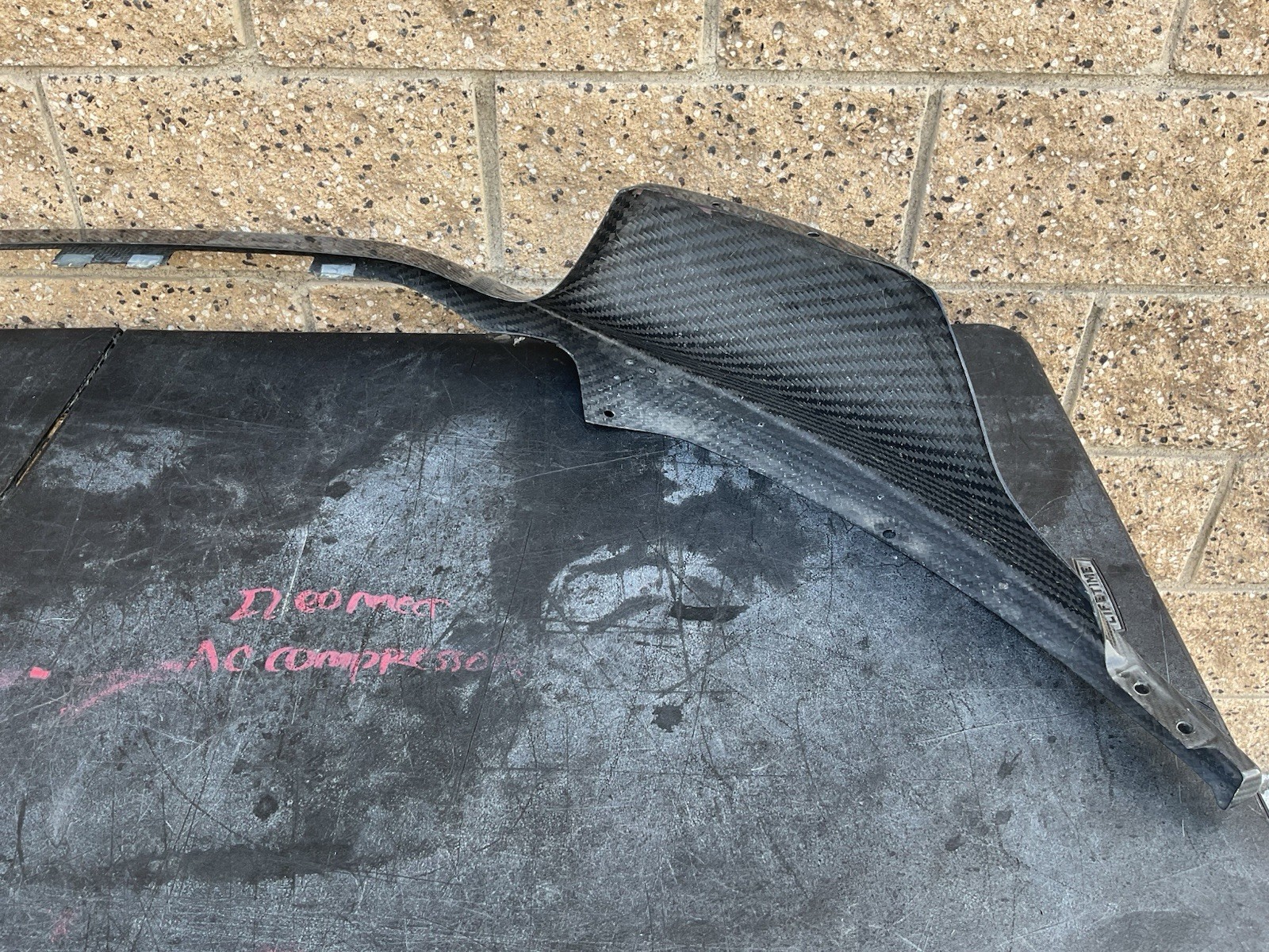 2012 2014 2016 2018 ASTON MARTIN VANQUISH FRONT BUMPER SPLITTER OEM USED