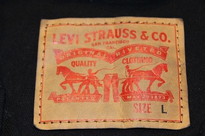 Levi Strauss & Co Black Denim Trucker Jacket Mens Size Large, NWOT