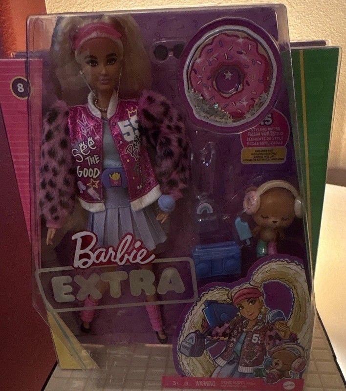 2020 Mattel Barbie Extra 11in Fashion Doll 15pc Set w/ Accessories & Pet GYJ77