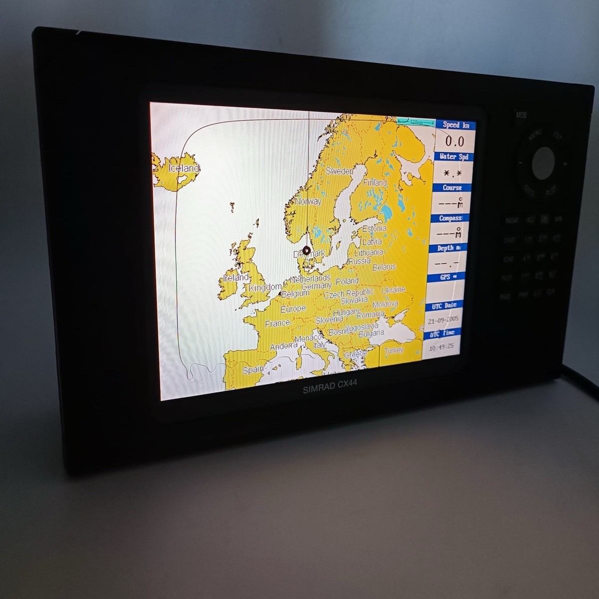 SIMRAD CX44 MFD Chartplotter Radar Echo Sounder Marine GPS CX 44