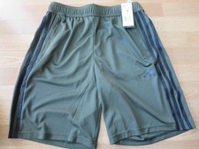 NWT Adidas Men's Essentials Piqu  3-Stripes GREEN-MED. Shorts - Aeroready Zipper