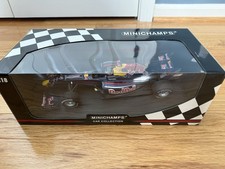 Minichamps Red Bull F1 Rb6 N 5 Showcar S.vettel World Champion 2010 1:18 150100075