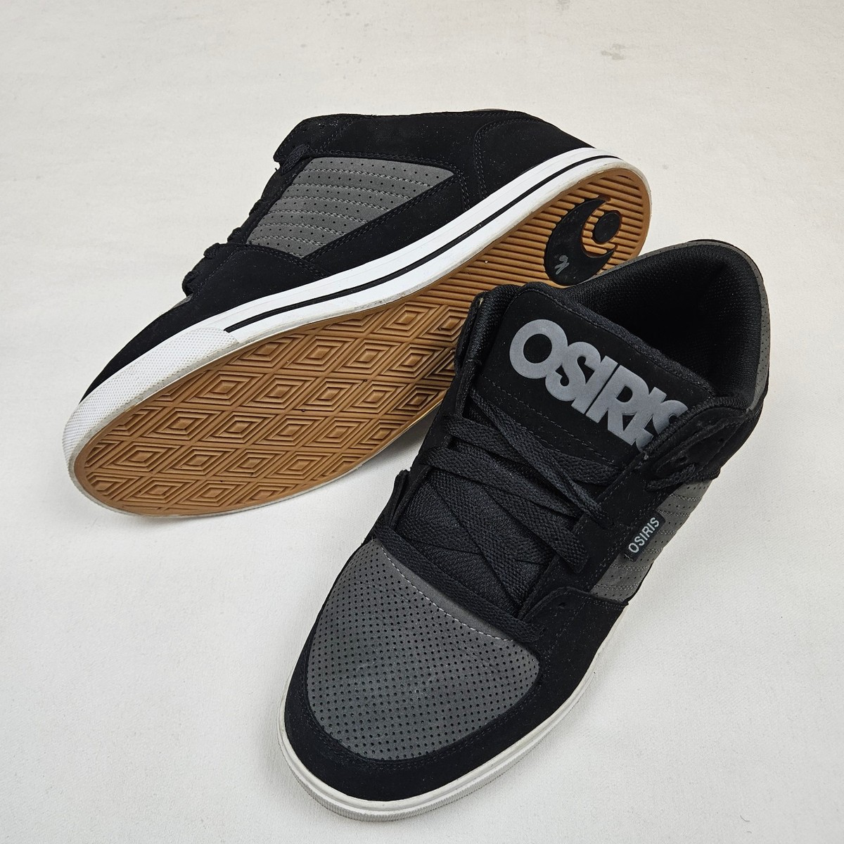 Osiris Protocol Mens 13 Skate Shoes Black Low Top Good Condition