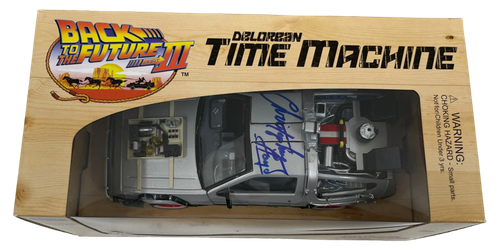 CHRISTOPHER LLOYD FIRMADO DE REGRESO AL FUTURO 1:24 DIECAST DELOREAN BECKETT CERTIFICADO DE AUTENTICIDAD - Imagen 4 de 7