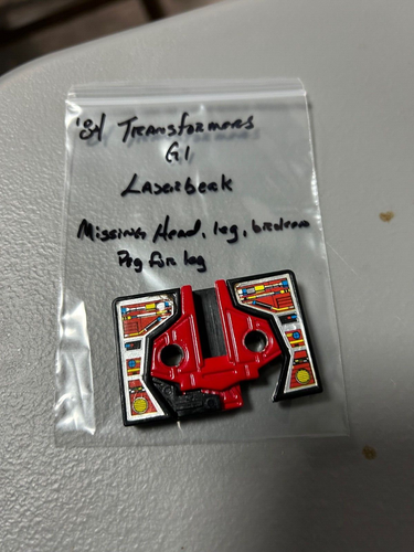 1984 Transformers G1 - Laserbeck, missing head, leg and broken peg for leg