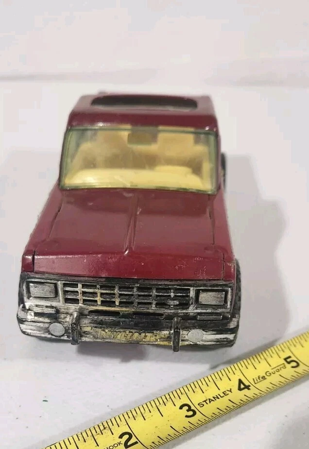 Camioneta pickup Nylint de colección de acero prensado Sun Tracker 1/24 roja EE. UU. Foto 2 de 4