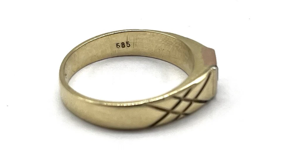 585/- 14kt Gold Ring, simulierter Diamant, rund, Gr. 62, Muster, guter Zustand. - Bild 3 von 3