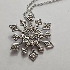 OTC diamond  sterling silver snowflake pendant necklace - 18.25" winter season