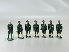 Queen Victoria  s Lead Toy Soldiers Hand Painted Set 7 Soldiers