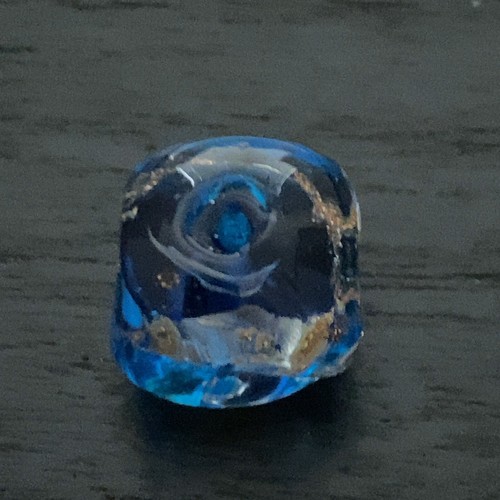 Apr-48 Japanese OJIME tombodama netsuke gold powder on transparent blue - Picture 2 of 4