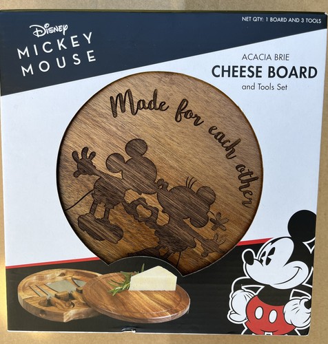 Disney Classics Mickey and Minnie Mouse Brie Acacia Wood Cheese Board Set New - Picture 1 of 9