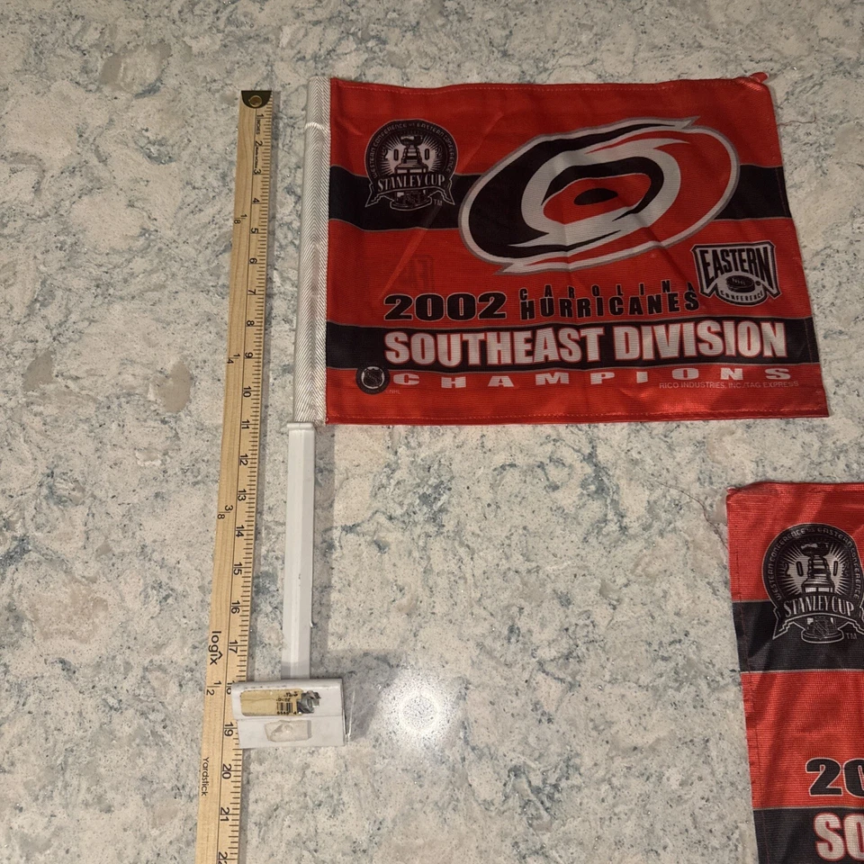 NHL Carolina Hurricanes Car Flags 2002 Southeastern Division Champs (2 Flags) - Image 3 of 4